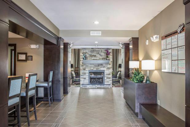 Images Staybridge Suites Jacksonville-Camp Lejeune Area by IHG