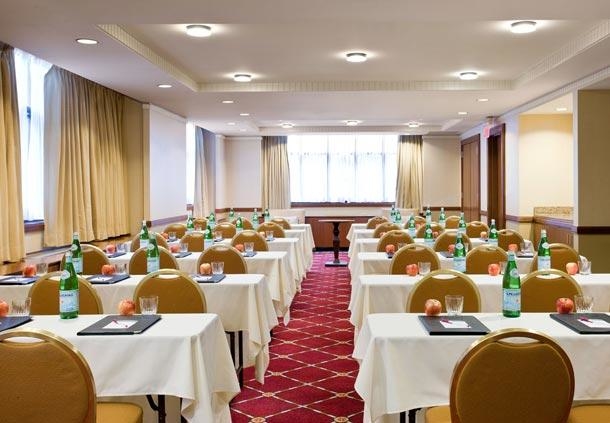 Center City Philadelphia Hotel - Residence Inn by Marriott Philadelphia Center City - Meeting Room