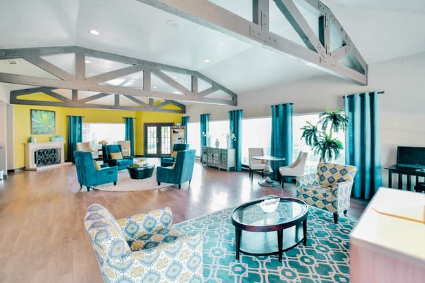 Images Creekside at Pear Ridge Apartment Homes