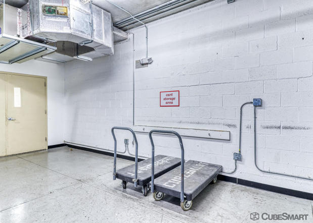 Images CubeSmart Self Storage