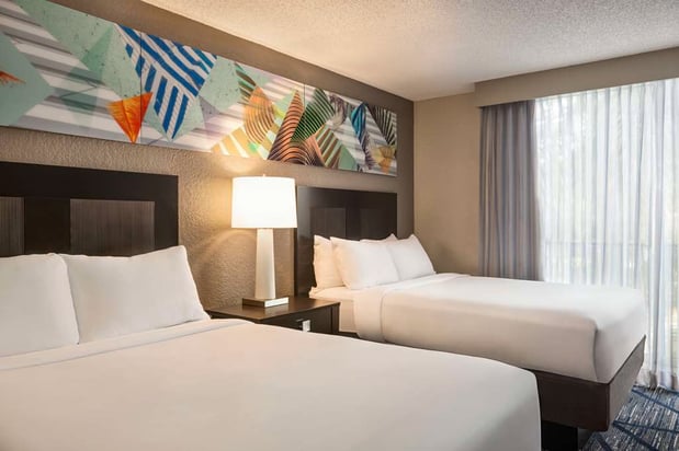 Images Embassy Suites by Hilton Miami International Airport