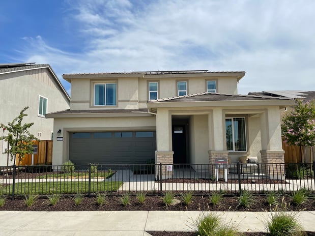 Images Autumn Trails at Westlake by Richmond American Homes