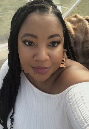 Images Tynia Okoh-Esene, Counselor
