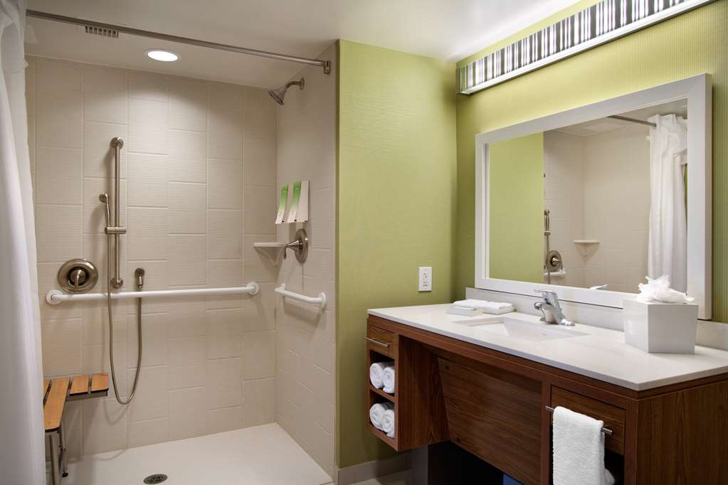 Home2 Suites by Hilton Biloxi North/D'Iberville, MS