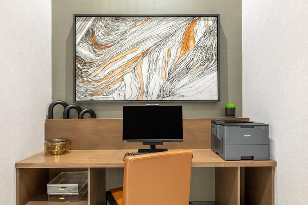 Images Crowne Plaza Kearney by IHG