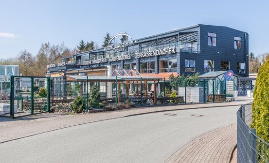 Fenster und Haustüren Zentrum Peter Scheer, Matthäus-Berg-Ring 18 in Braak