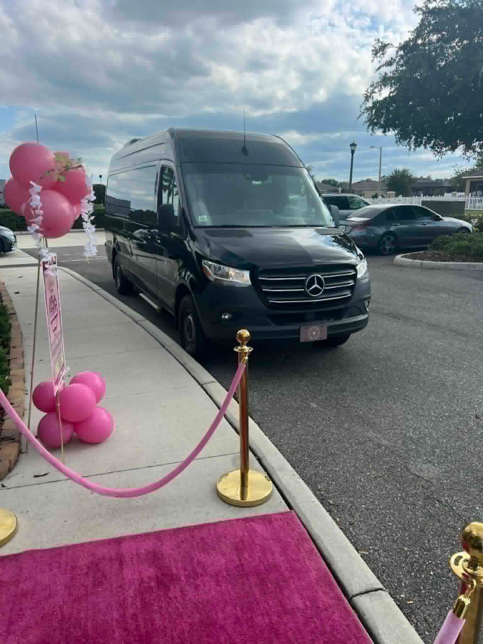 We provide Special car services for birthday parties in sprinters and SUV's in Lakeland, Fl