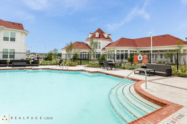 Images Summer House Apartments