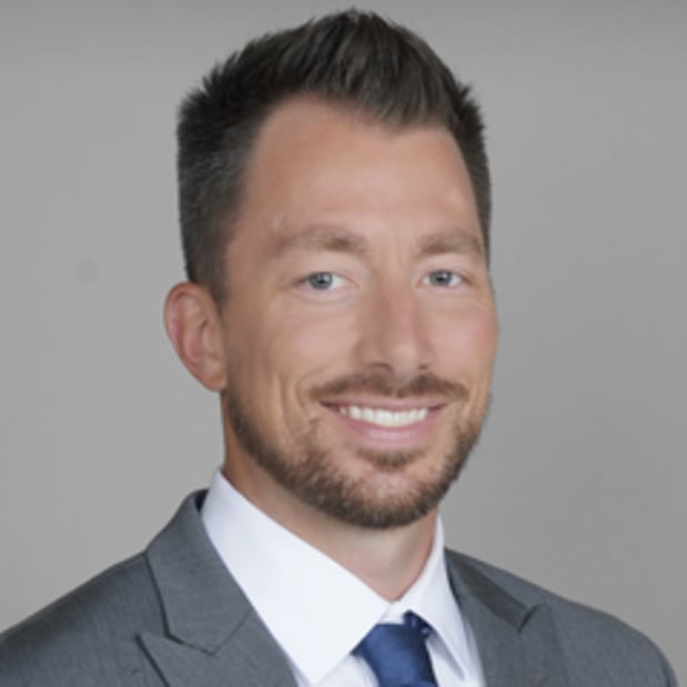 Images Edward Jones - Financial Advisor: Christopher Kubitz