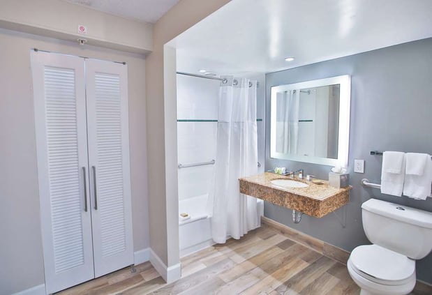 Images Bahia Mar Fort Lauderdale Beach - a DoubleTree by Hilton Hotel