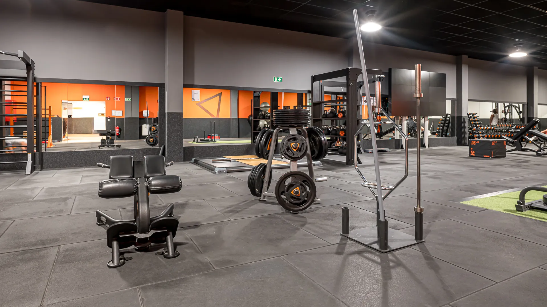 Images Basic-Fit 24/7