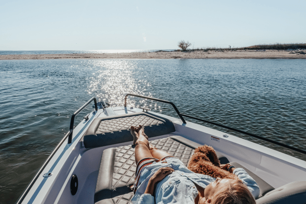 Images SeaEO Luxury Boat Charters