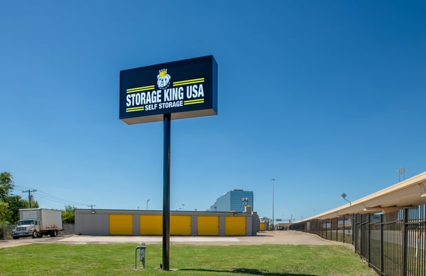 Images Storage King USA