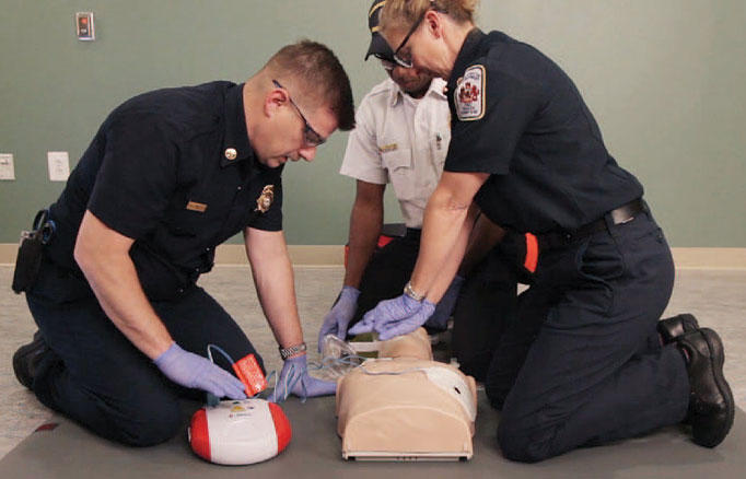 Attention all students and individuals seeking comprehensive life-saving skills! Aquatics Solutions is here to equip you with the essential knowledge of CPR, AED, First Aid, and Lifeguard Training.