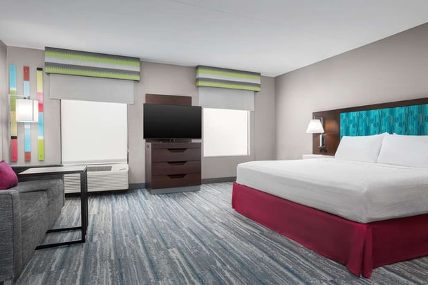 Images Hampton Inn & Suites ATL-Six Flags