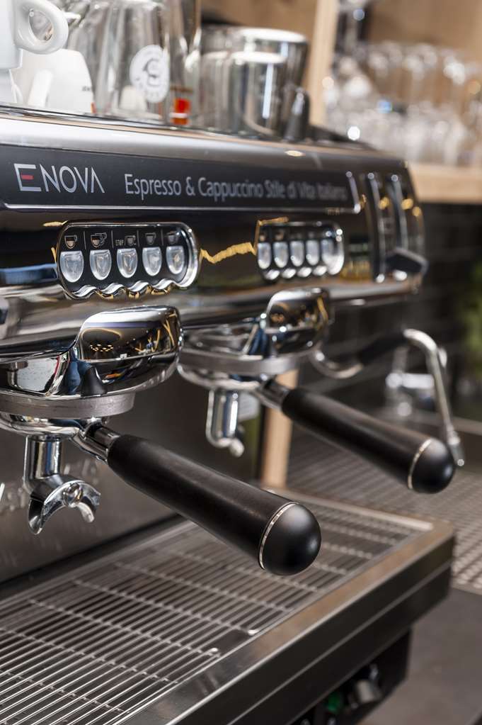 Best Western Hotel The K Munich Unterfoehring, Dieselstrasse 17 in Unterfoehring