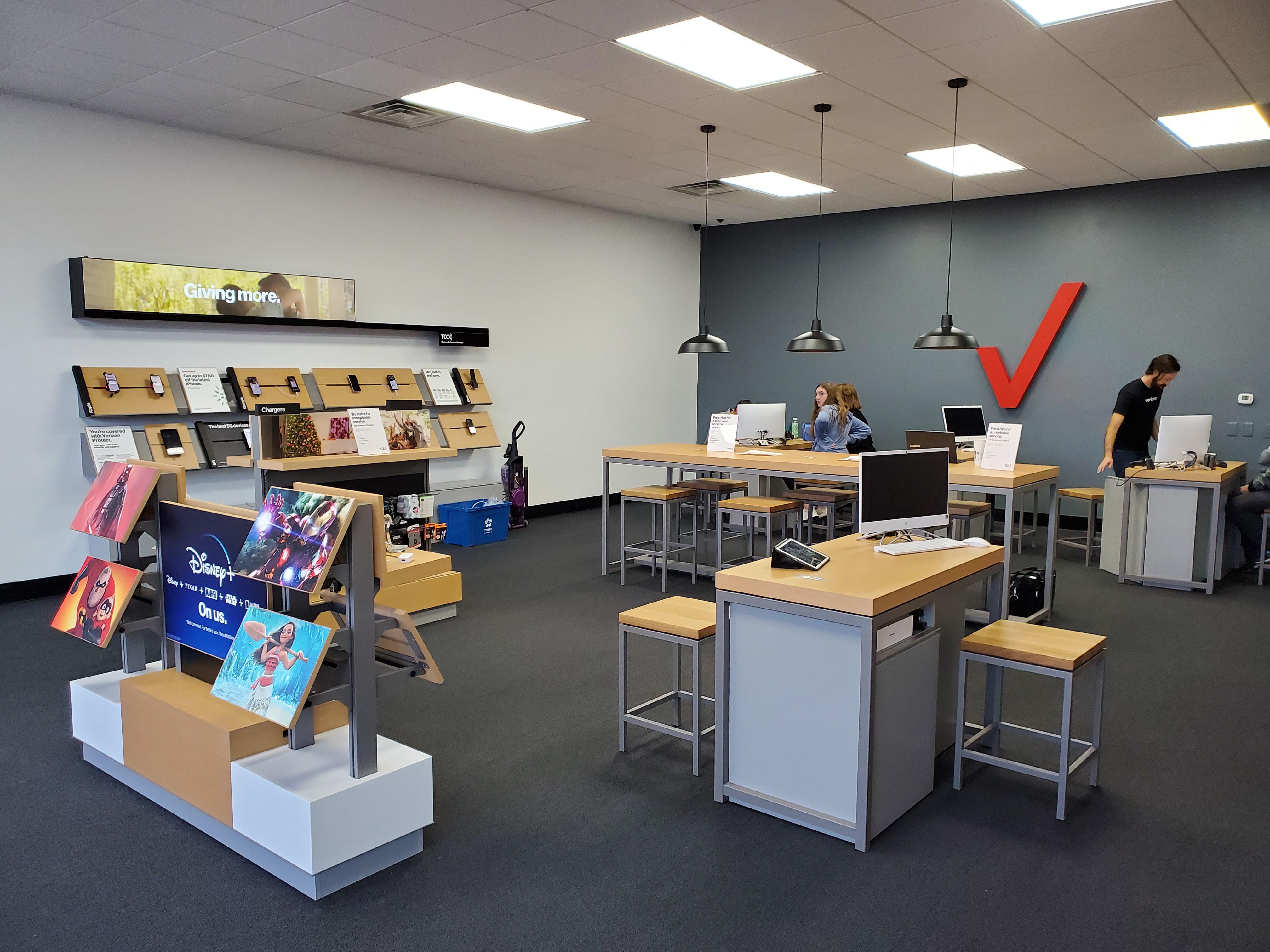 Verizon Authorized Retailer - TCC Photo