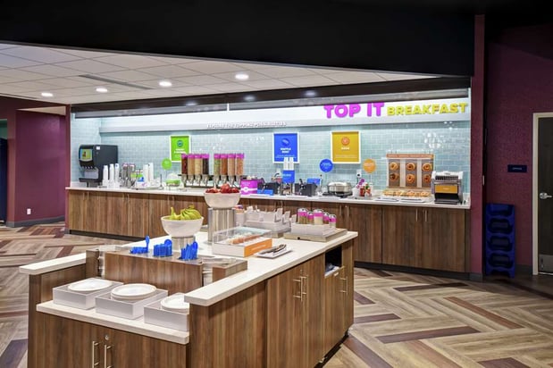 Images Tru by Hilton Fort Wayne