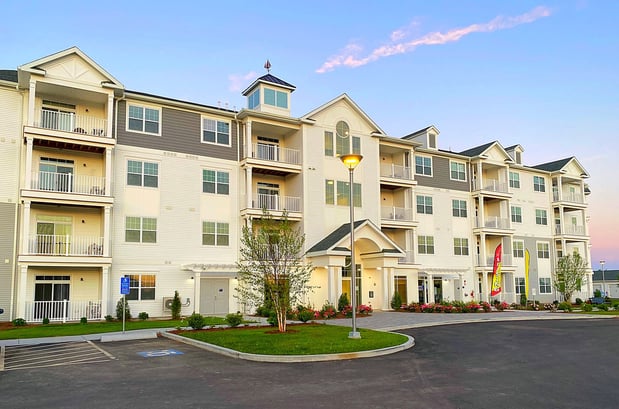 Images Harbor Heights Apartment Homes