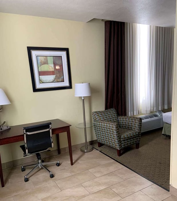Images Best Western Airport Inn & Suites Cleveland
