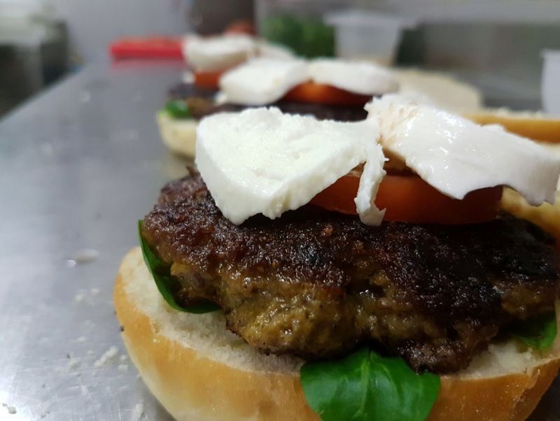 The Dorian Gray-Gourmet Pizza And Burger