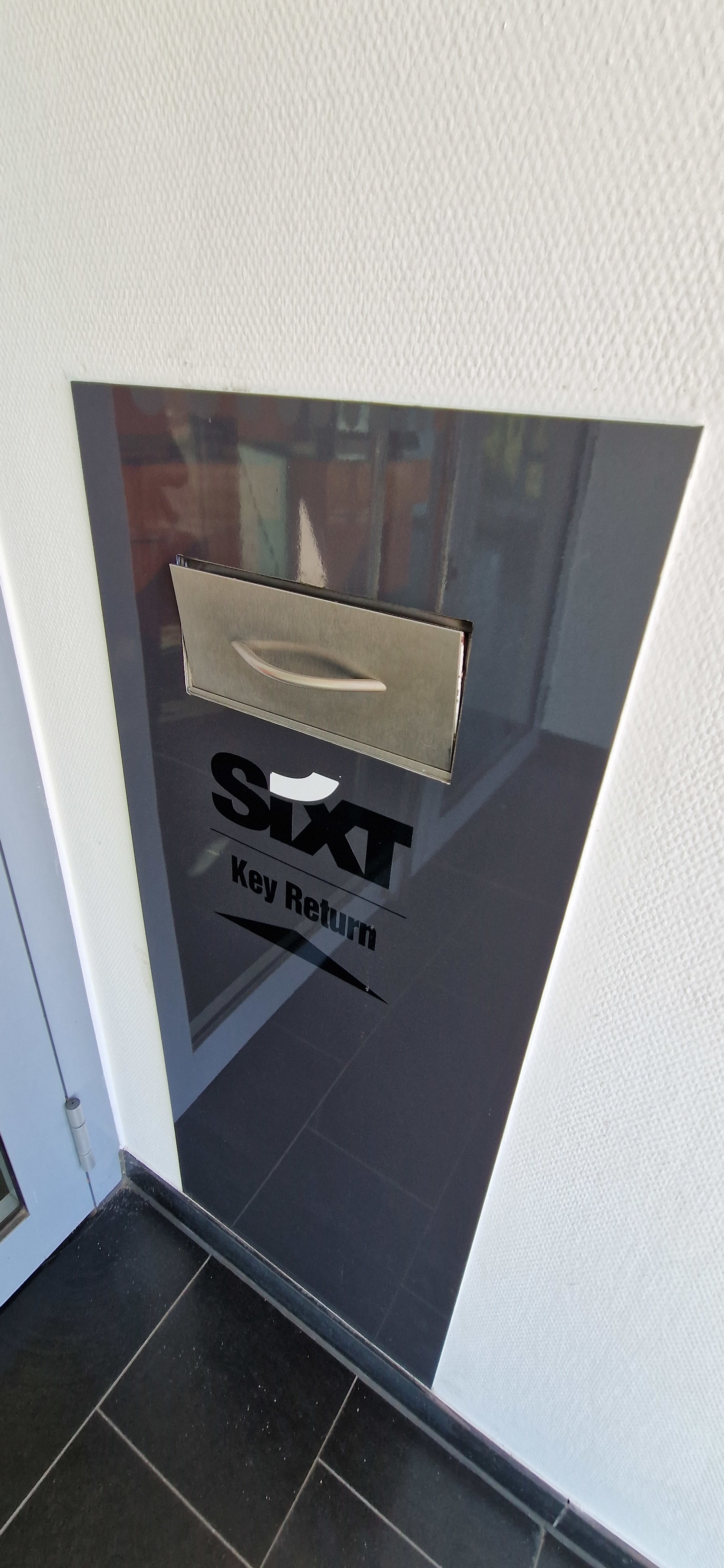SIXT Autovermietung Rostock Lütten Klein, Trelleborger Strasse 9 in Rostock