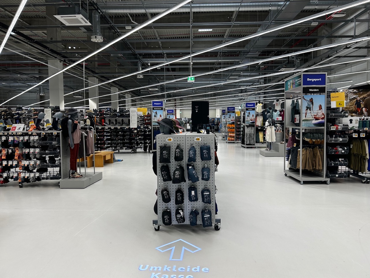 DECATHLON Weiterstadt, Gutenbergstr. 1 in Weiterstadt