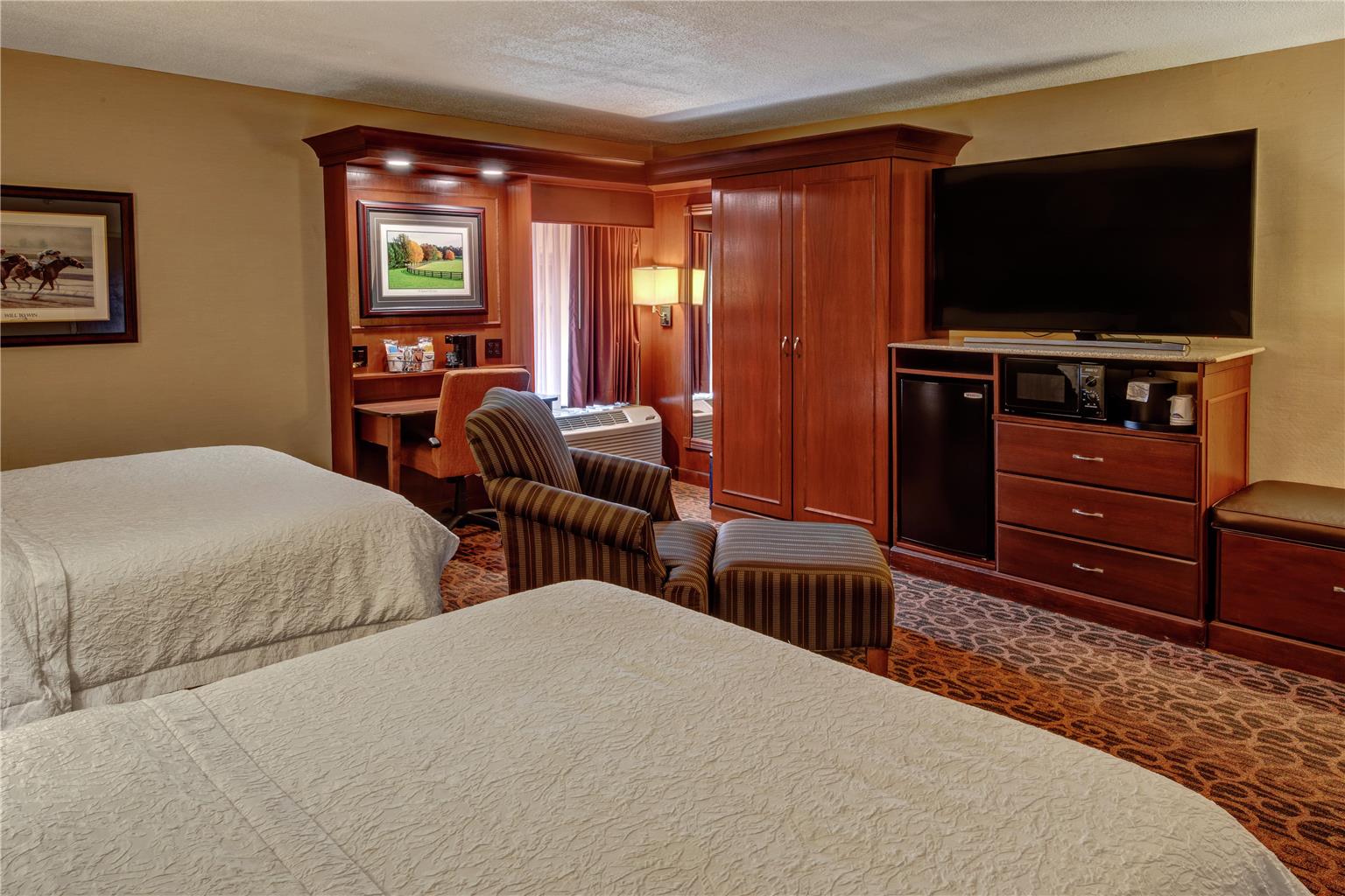 Guest room