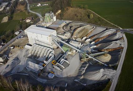 Simatec Maschinenbau AG, Technikumstrasse 1 in Horw