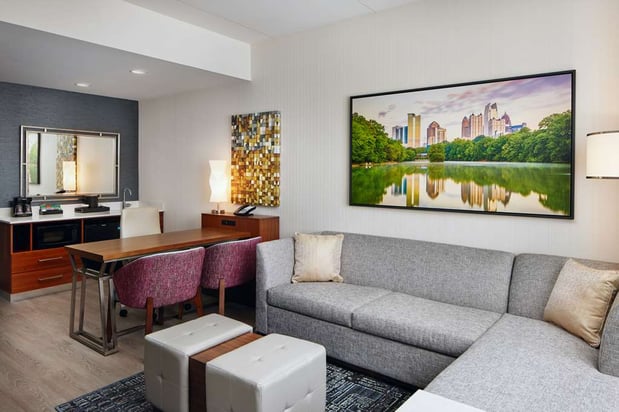 Images Embassy Suites by Hilton Atlanta Airport North