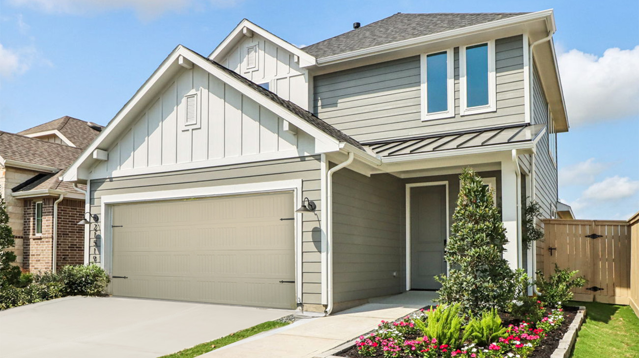 Oakberry Trails by Risewell Homes Logo