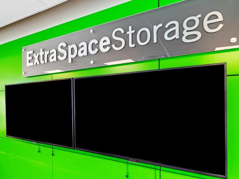 Security Screens - Extra Space Storage at 2740 E 21st St, Tulsa, OK 74114 