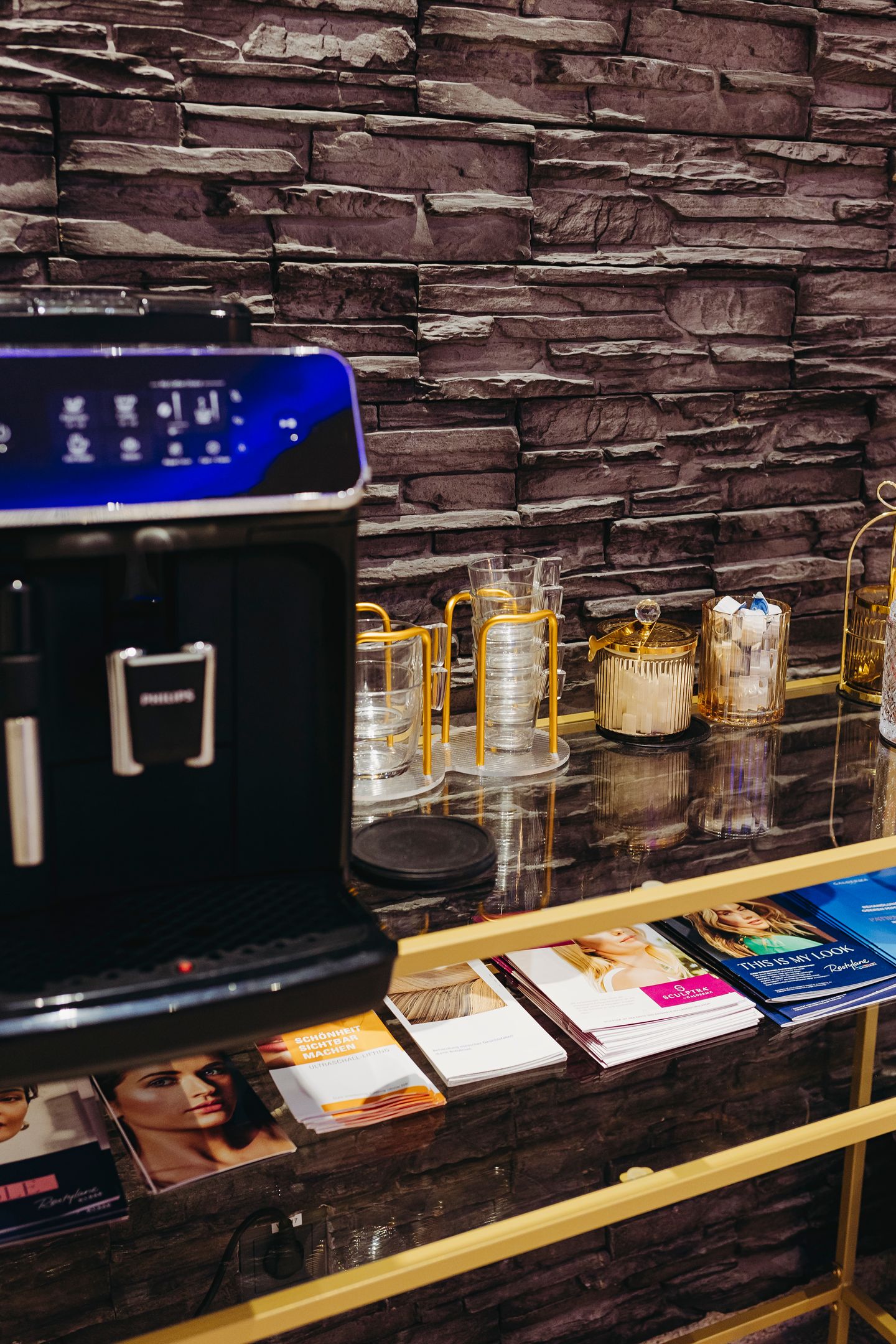 Danaesthetics-Botox in Ulm, Hyaluron, Sculptra , HiFu & Lippen aufspritzen, Longevity Medizin, Kornhausgasse 12 in Ulm