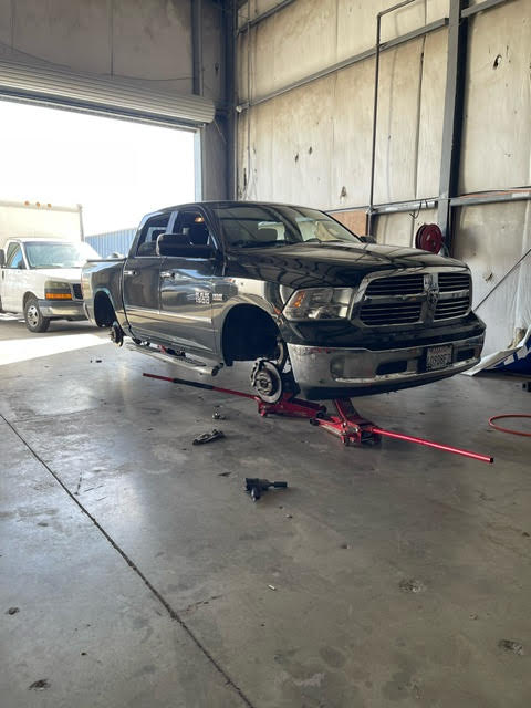 Diego's Tires Mobile Service and Truck Alignment Image