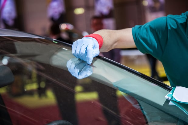 Images Sharky's Auto Glass Inc.