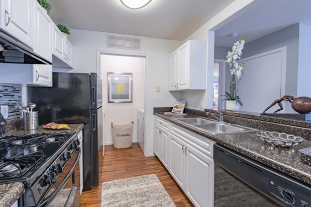 Images The Preserve at Sagebrook Apartment Homes