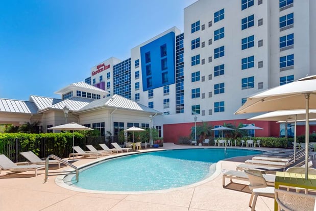 Images Hilton Garden Inn Tampa Airport Westshore