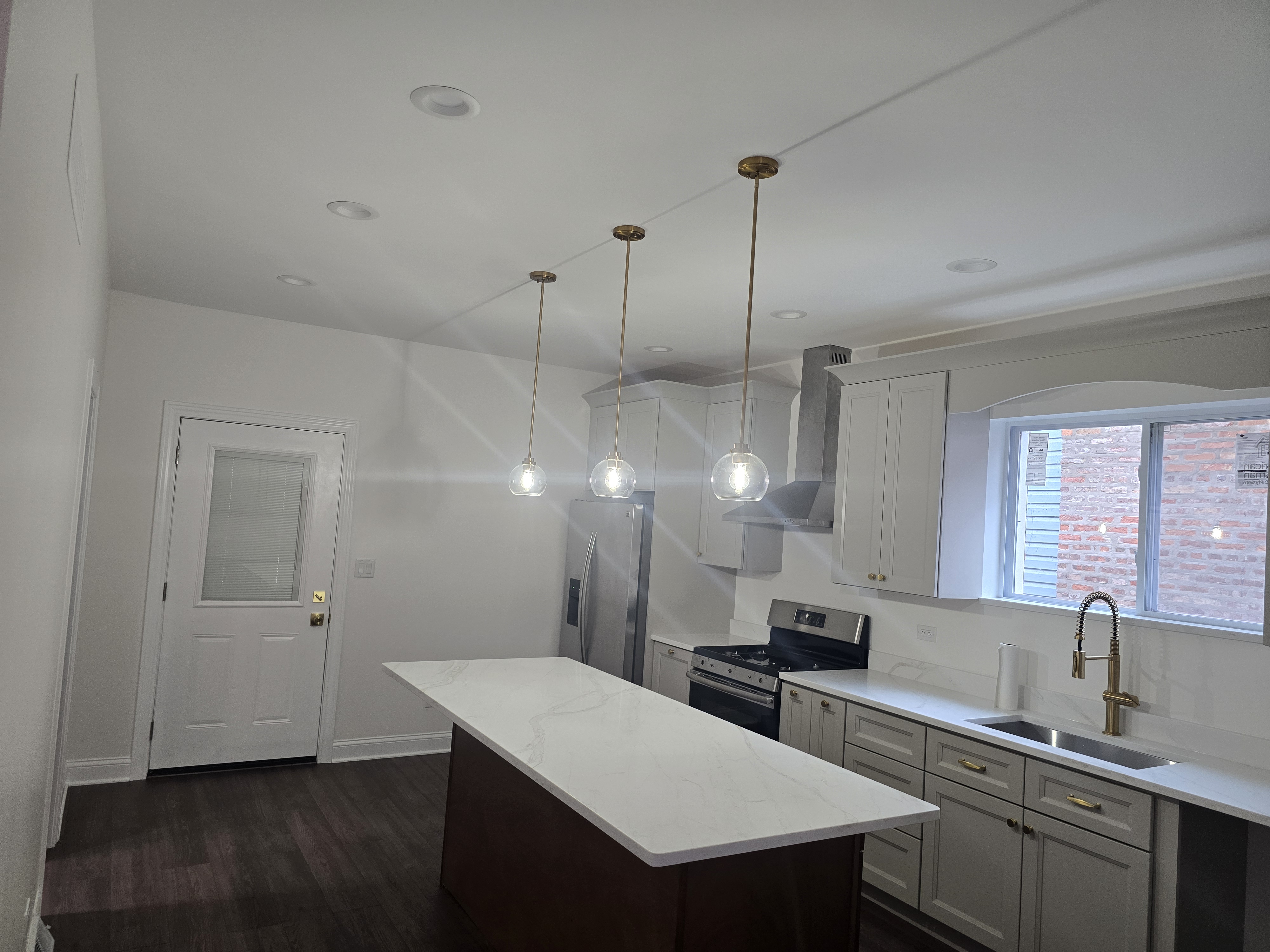 R.R. Riveros Remodeling