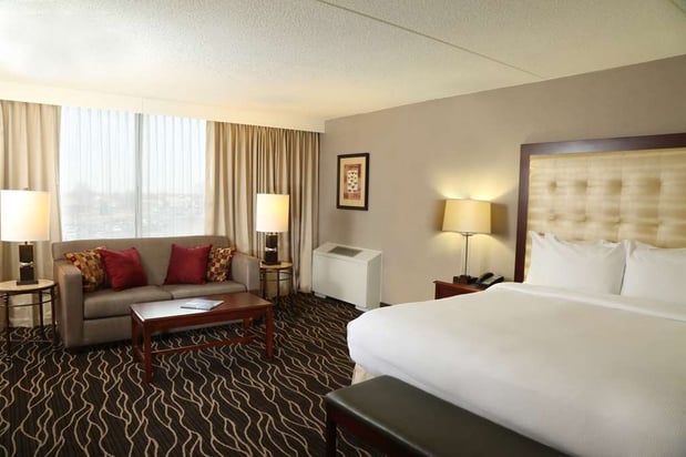 Images Hilton Kansas City Airport
