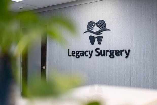 Images Dr. Jeffery Kesecker, DDS