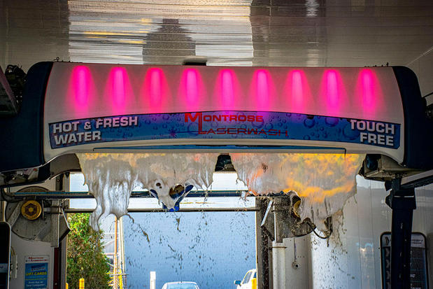 Images Montrose Laserwash