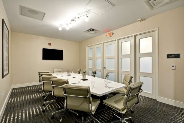 Images Embassy Suites by Hilton Charlotte