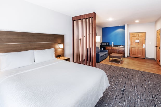 Images Holiday Inn Express & Suites Tulsa S Broken Arrow Hwy 51 by IHG