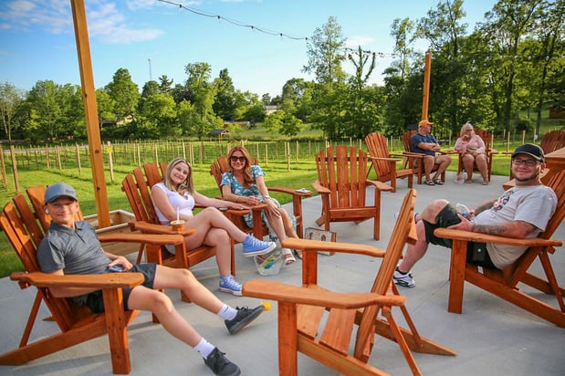 Images Hickory Vines Winery and Venue