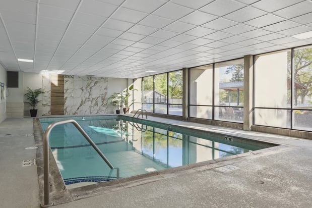 Images The Edina Towers