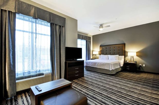 Images Homewood Suites by Hilton Cincinnati/West Chester