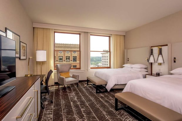 Images DoubleTree by Hilton Youngstown Downtown