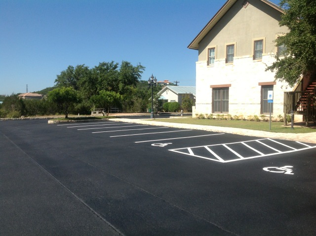 Residential property paving and repair, asphalt and concrete Austin
