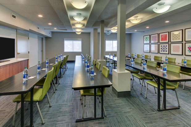 Images Holiday Inn Express West Palm Beach Metrocentre by IHG