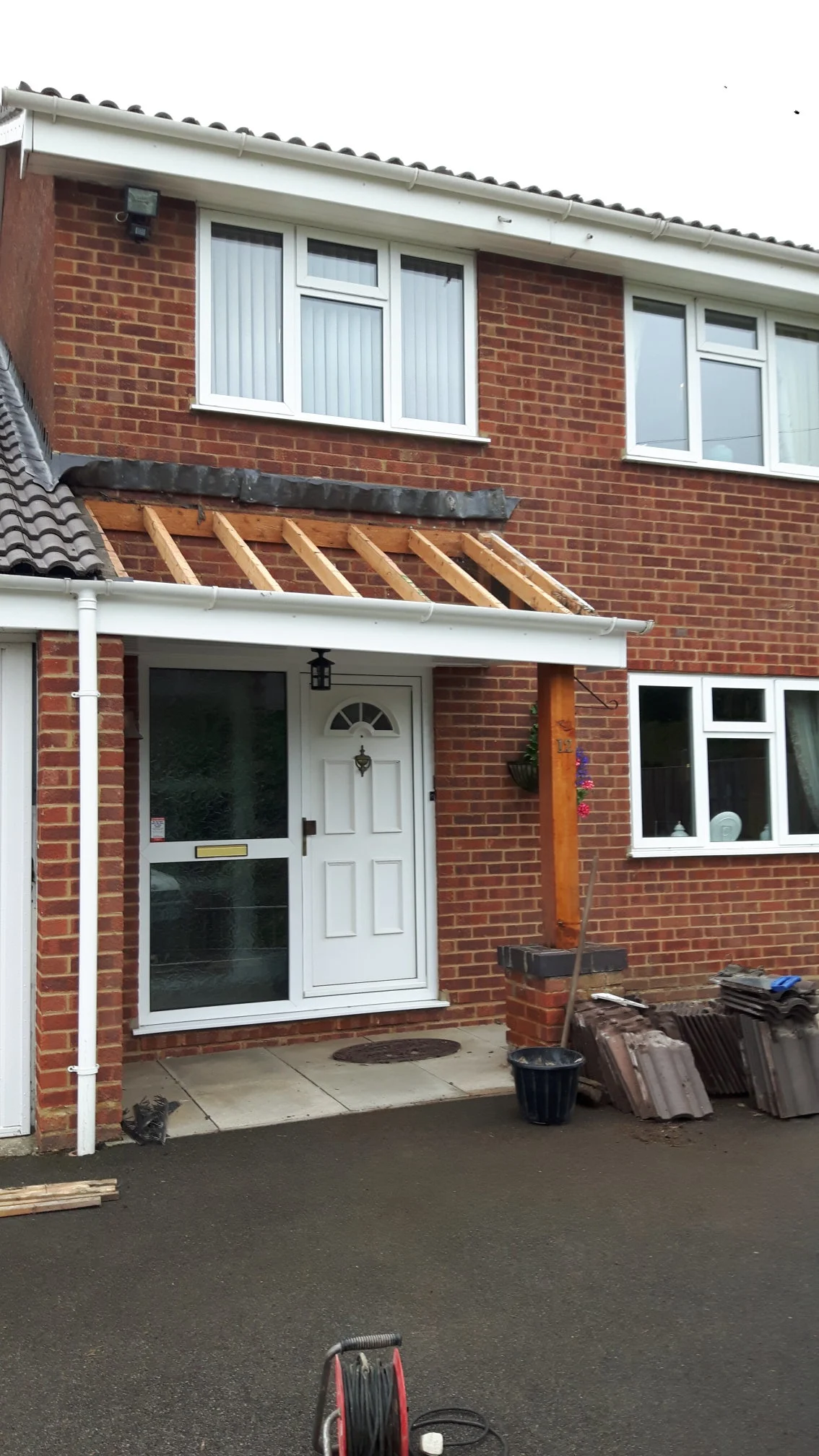 Images SS Roofing Services
